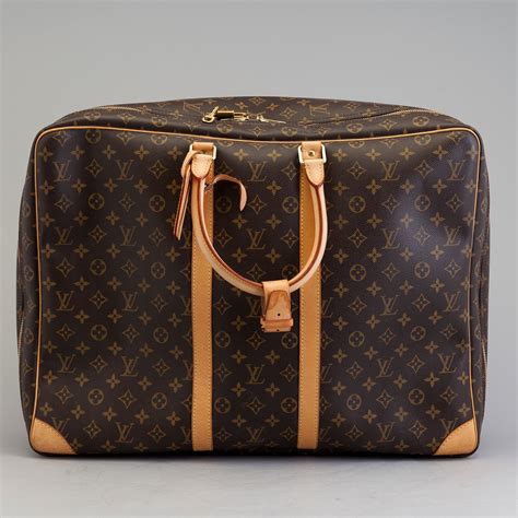 sirius louis vuitton